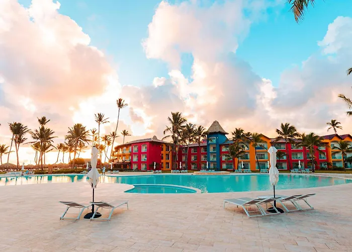 Tropical Deluxe PrincessResort Hotel